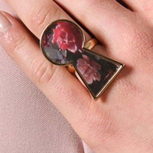 Disney x Tom Binns "Talking Rose" Keyhole Ring - Picture 1 of 4